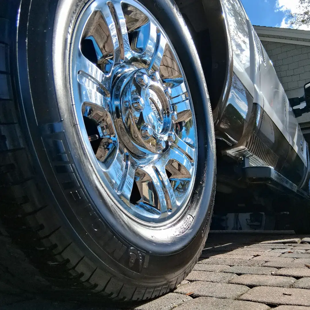 Mobile auto detailing in Tavares FL by Diamond Auto Spa